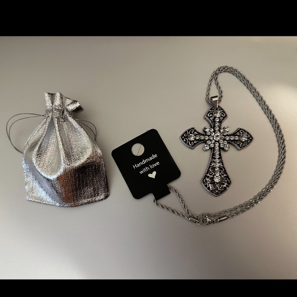 Big Cross Pendant Necklace Choker Vampire Cross Rosary Goth Punk New - Picture 5 of 7